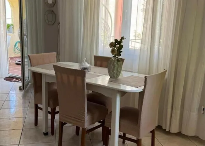 Pavlina * Kallithea (Chalkidiki)