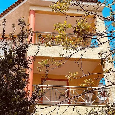 Pavlina * Kallithea (Chalkidiki)